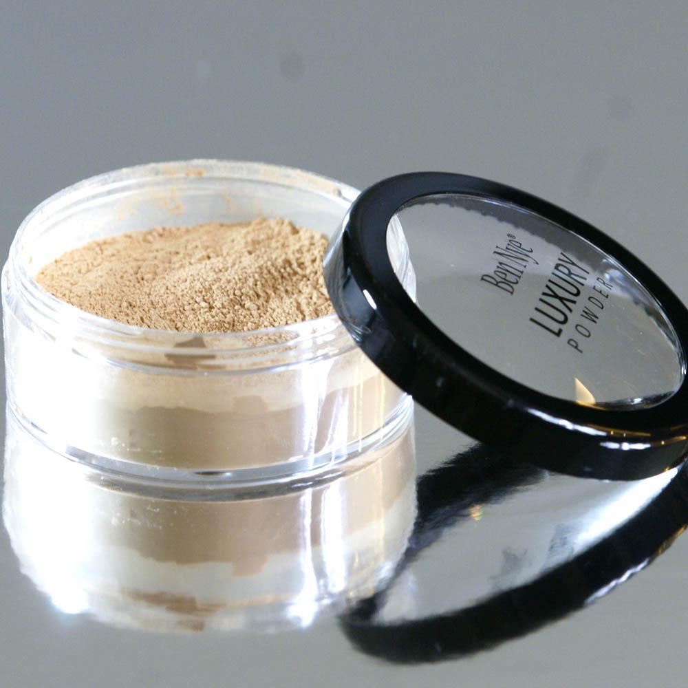 Ben Nye Beige Suede Luxury Powder .92oz (Dome Jar) - JJ's Party House