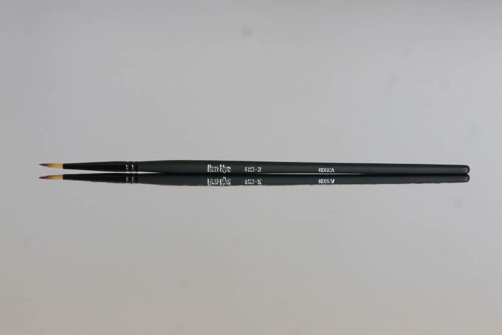 Small Round Brush No. 2 - JJ's Party House McAllen, TX
